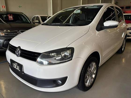 VOLKSWAGEN FOX 1.0 MI 8V FLEX 4P MANUAL